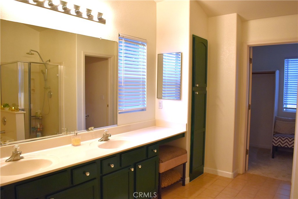 1405 Jantzen Ave, Atwater, CA 95301