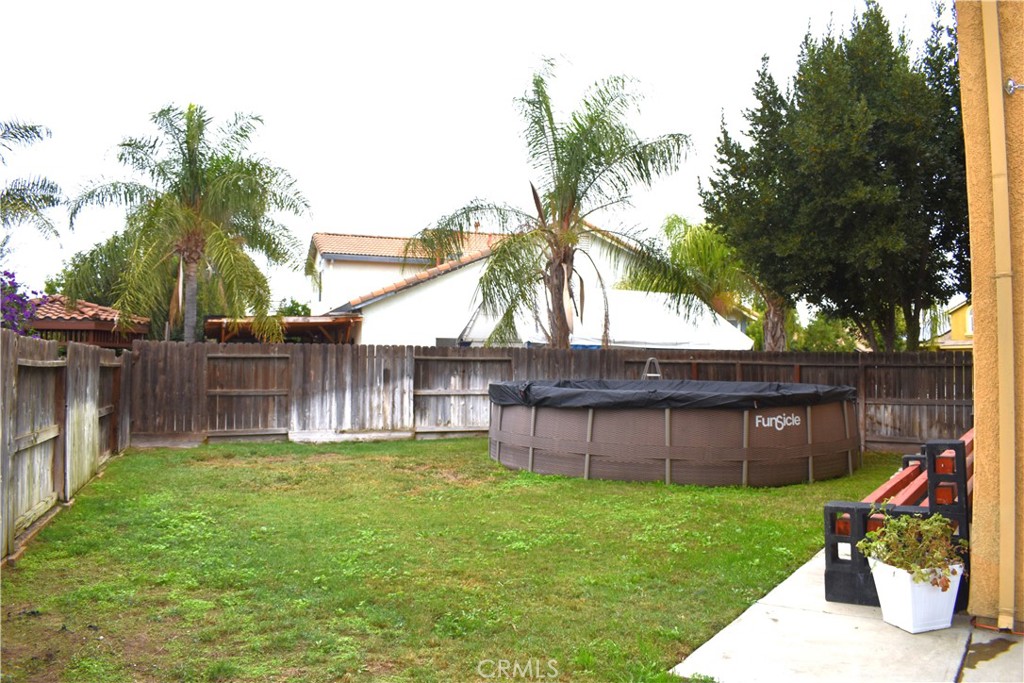 1405 Jantzen Ave, Atwater, CA 95301