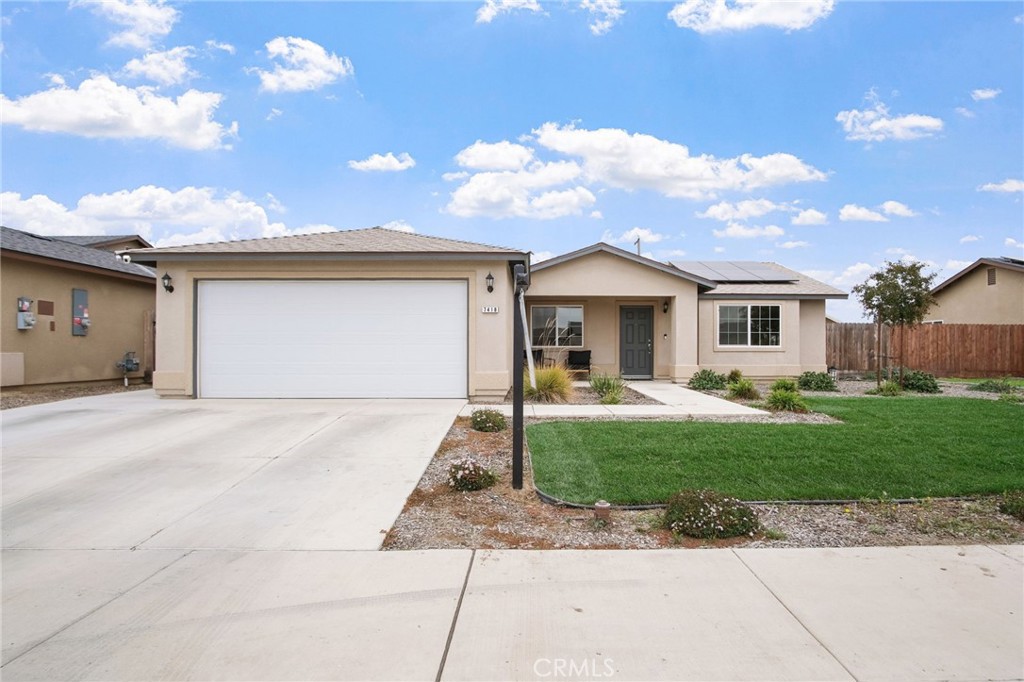 7418 W Meadowlark Ct, Winton, CA 95388