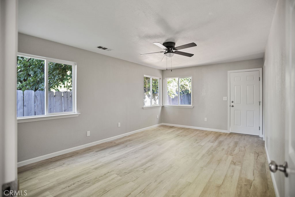 2525 R, Merced, CA 95340