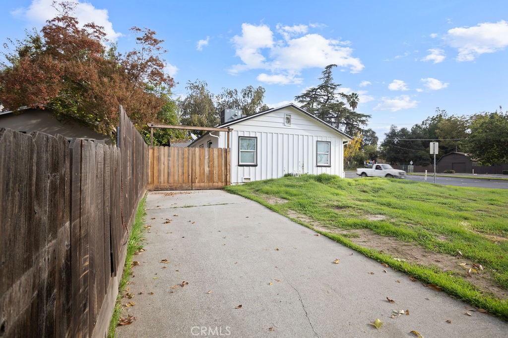 2525 R, Merced, CA 95340