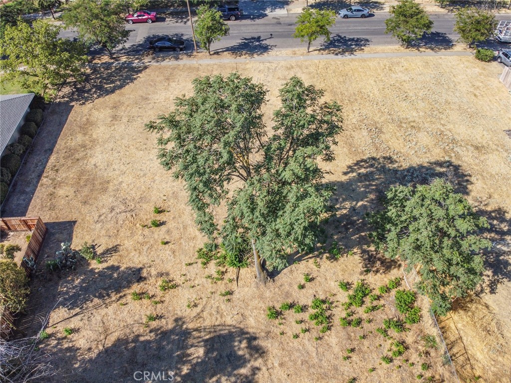 835 W 10th St, Merced, CA 95341