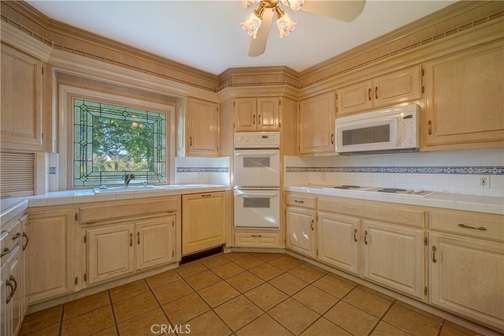 1785 E North Bear Creek, Merced, CA 95340