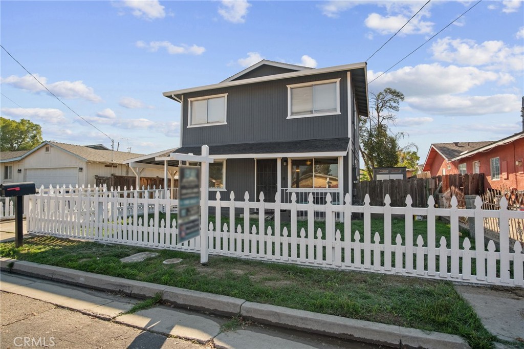 1220 Fig Ave, Merced, CA 95341