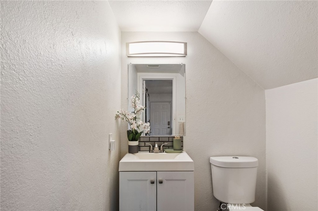 1220 Fig Ave, Merced, CA 95341