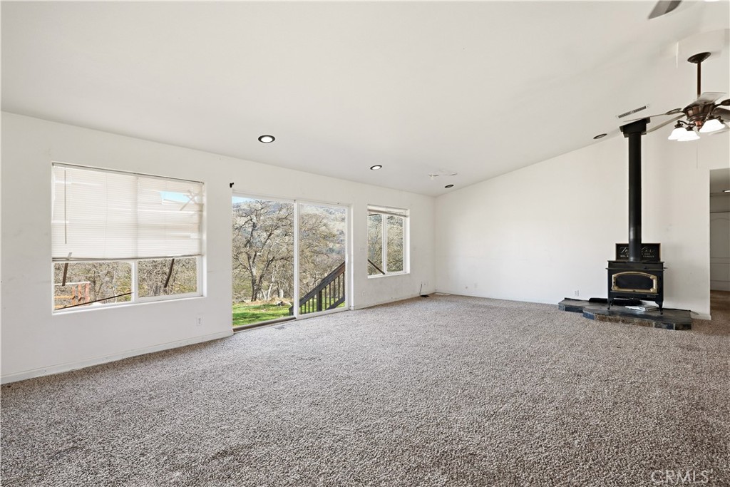 4745 Bear Valley, Mariposa, CA 95338