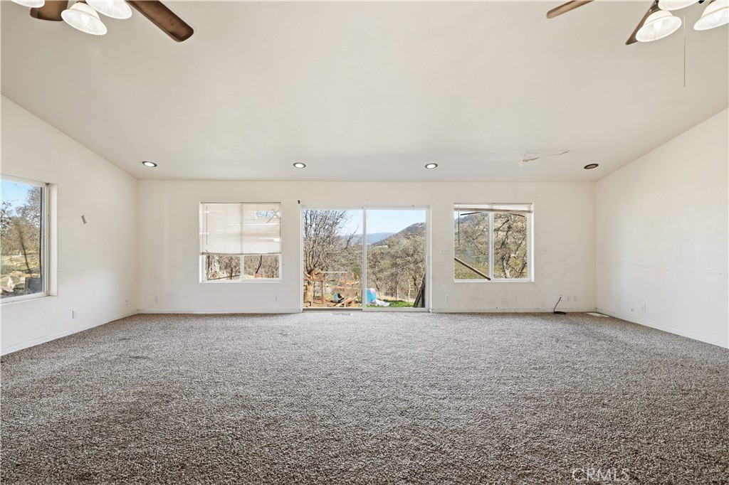 4745 Bear Valley, Mariposa, CA 95338