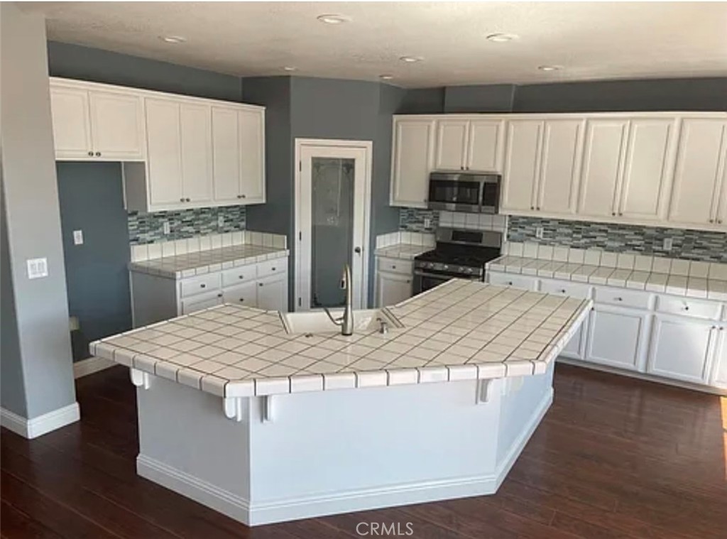 2018 Peregrine, Manteca, CA 95337