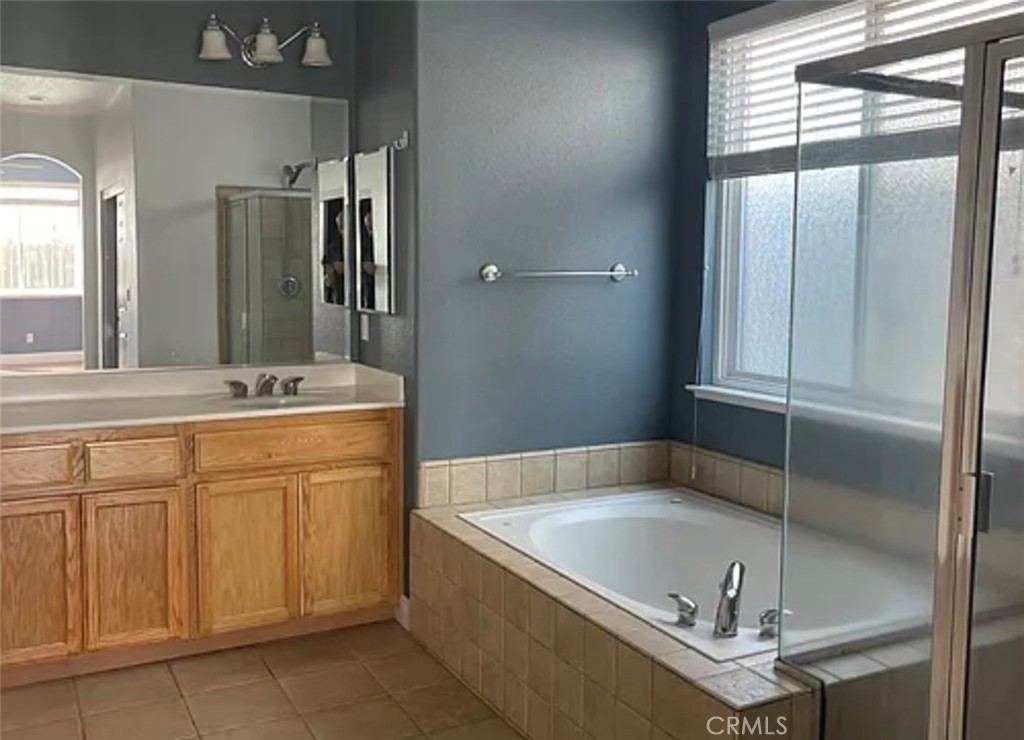 2018 Peregrine, Manteca, CA 95337