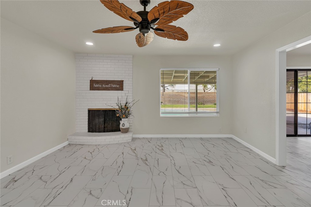 3061 El Capitan, Merced, CA 95340