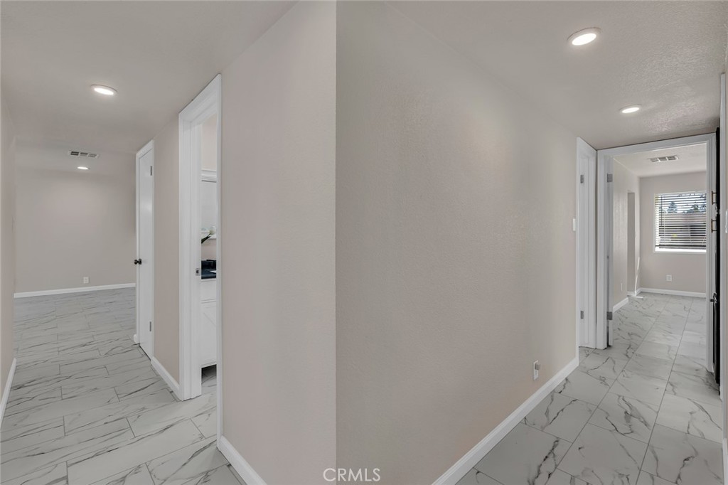 3061 El Capitan, Merced, CA 95340