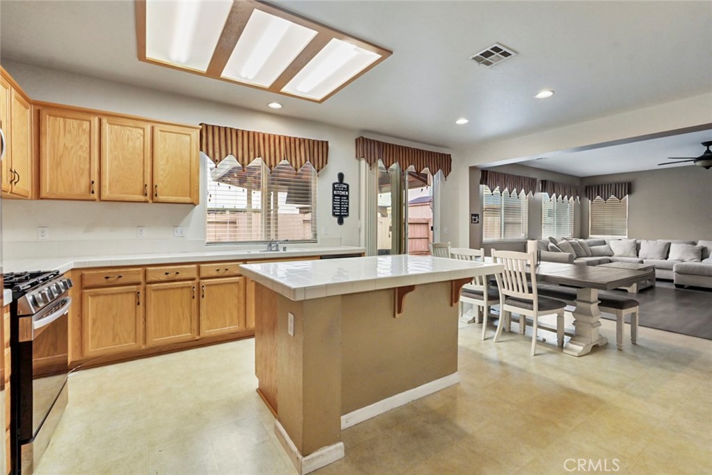 16402 Sheffield, Delhi, CA 95315