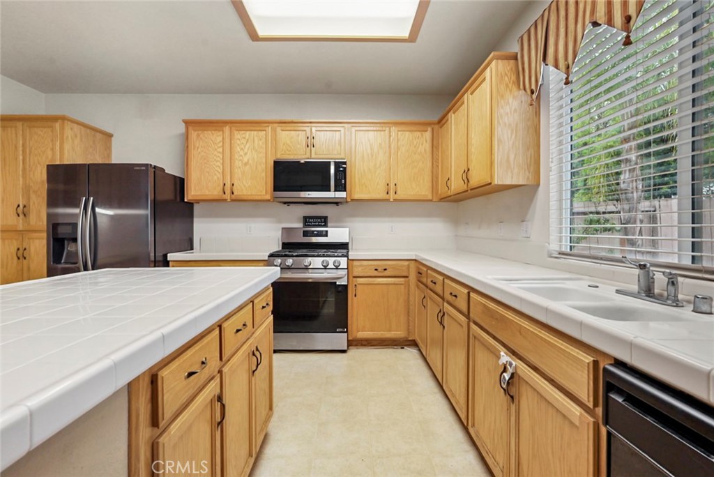 16402 Sheffield, Delhi, CA 95315