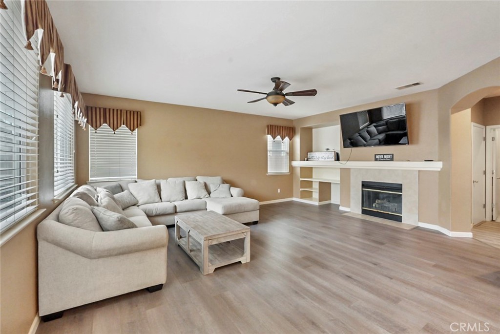 16402 Sheffield, Delhi, CA 95315