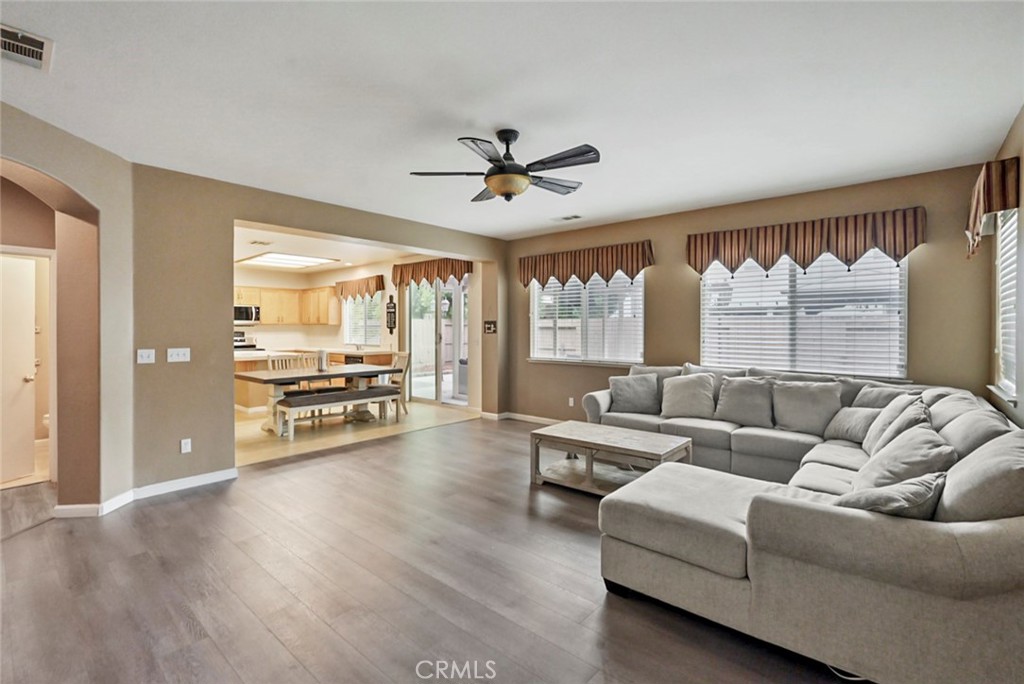 16402 Sheffield, Delhi, CA 95315