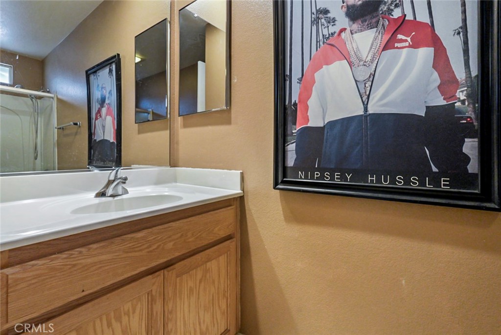 16402 Sheffield, Delhi, CA 95315