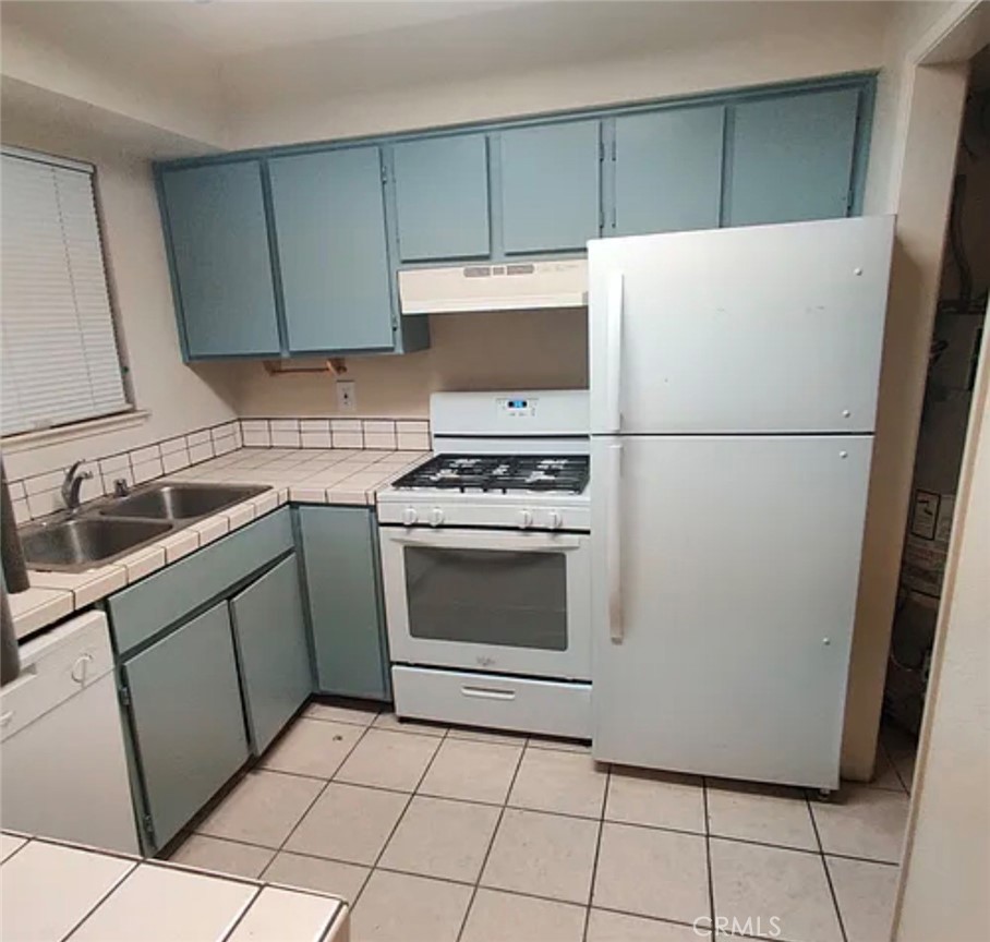 1973 Shadowbrook, Merced, CA 95348