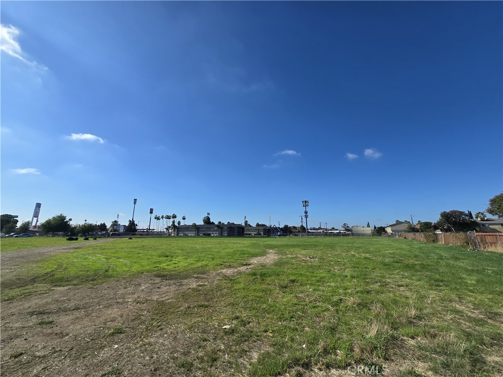 125 N Parsons, Merced, CA 95341