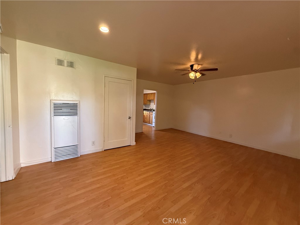 981 Barney, Merced, CA 95340