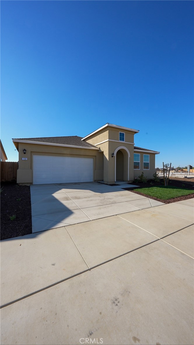 159 Squaw Valley Dr, Merced, CA 95341