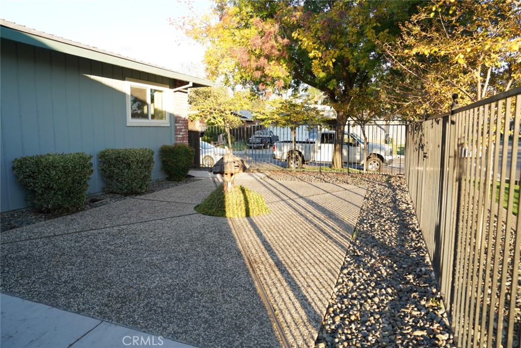 3317 Moonview, Ceres, CA 95307