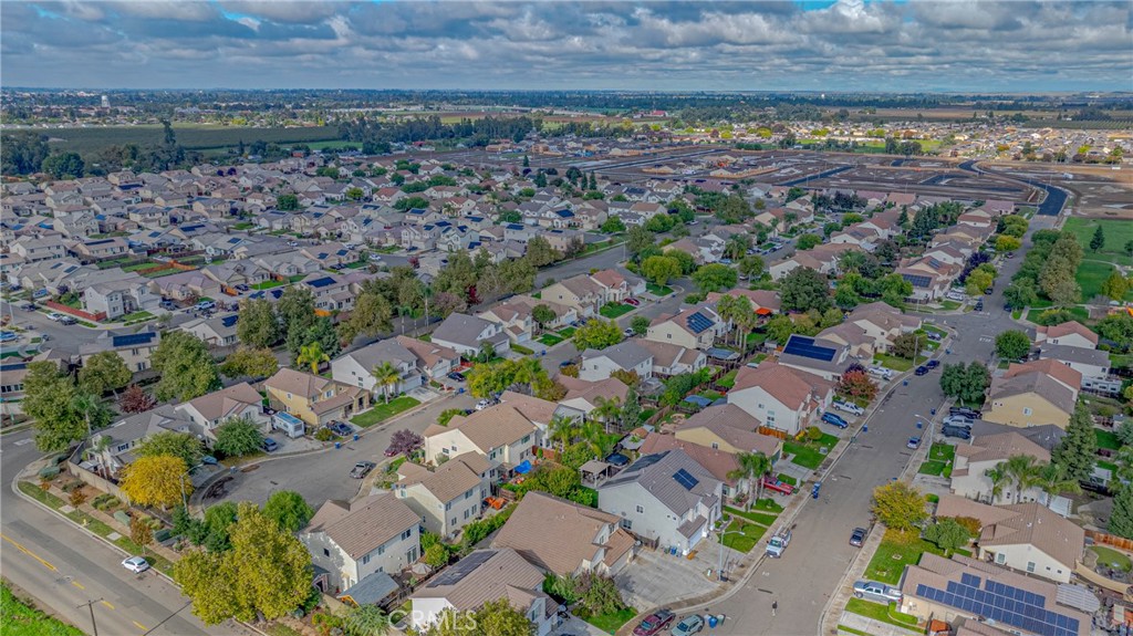 483 Azalea Ct, Merced, CA 95341