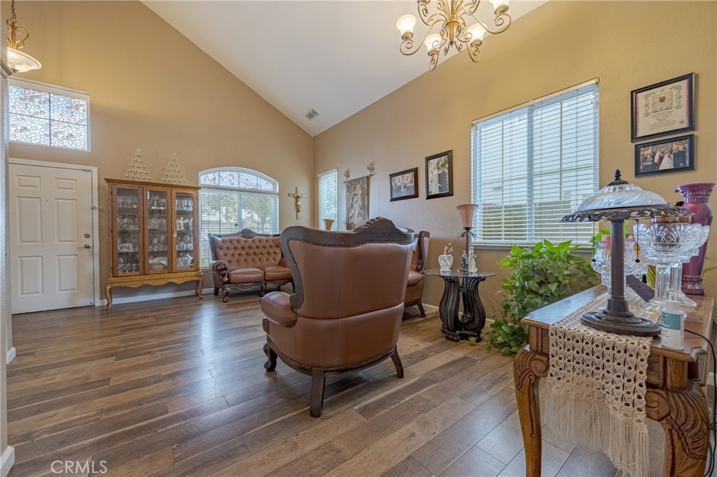 483 Azalea Ct, Merced, CA 95341