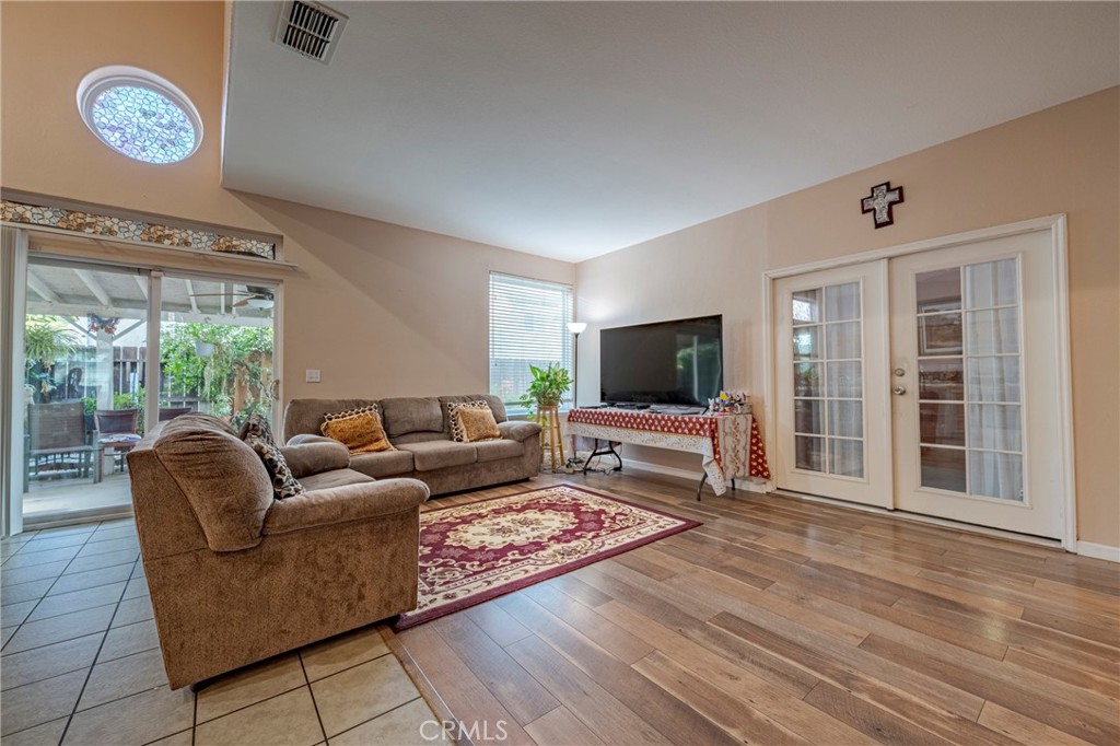 483 Azalea Ct, Merced, CA 95341