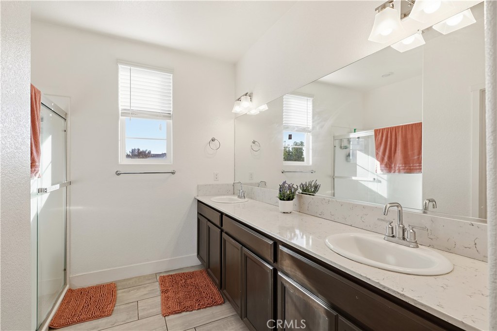 2367 Explorador, Merced, CA 95340