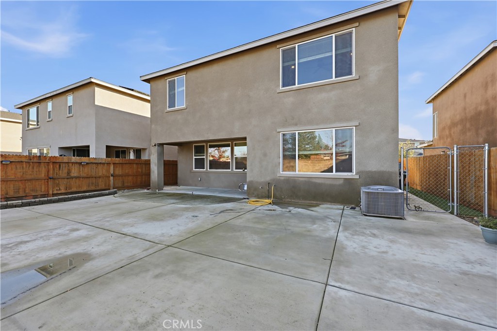 2367 Explorador, Merced, CA 95340