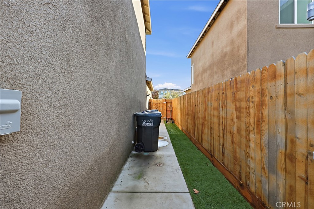 2367 Explorador, Merced, CA 95340