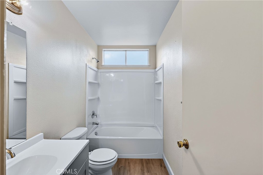 3338 Columbia, Merced, CA 95340