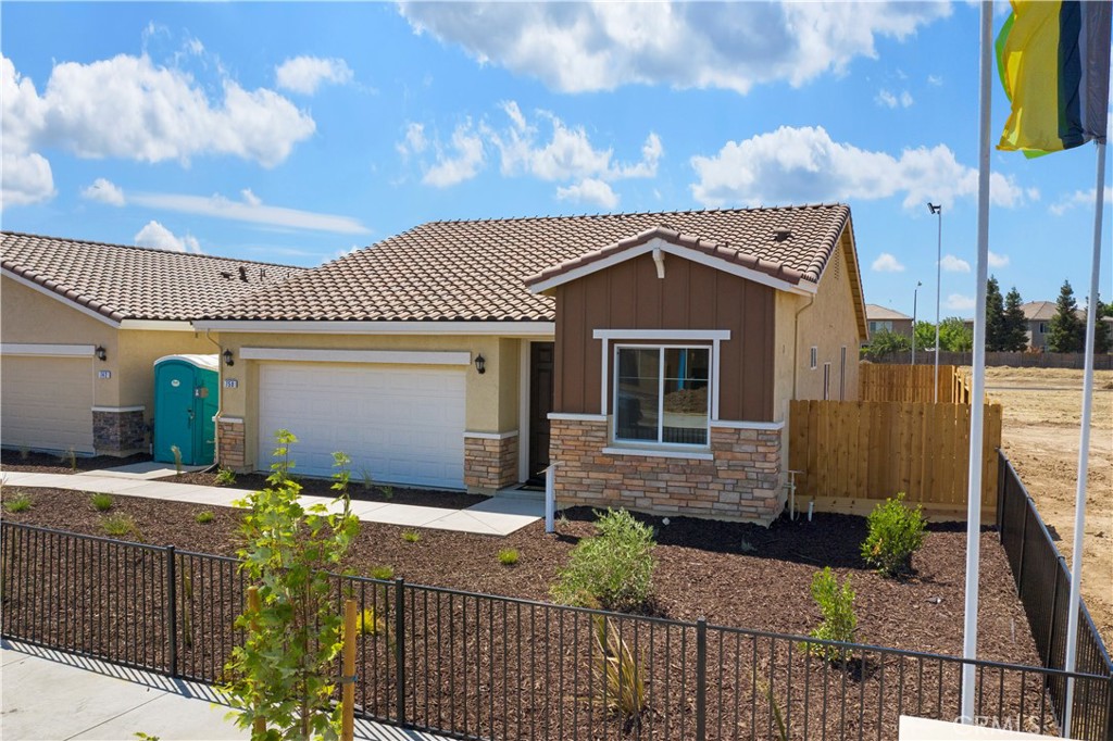 4737 Irma Dr, Merced, CA 95348