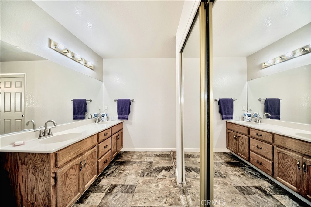 19811 Somers, Hilmar, CA 95324