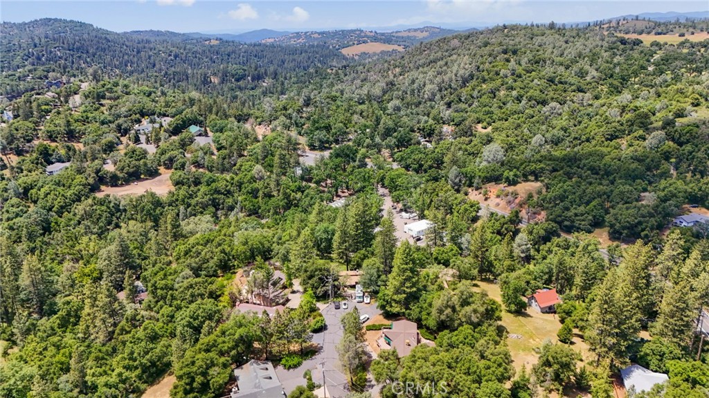 20524 Echo Ct, Groveland, CA 95321