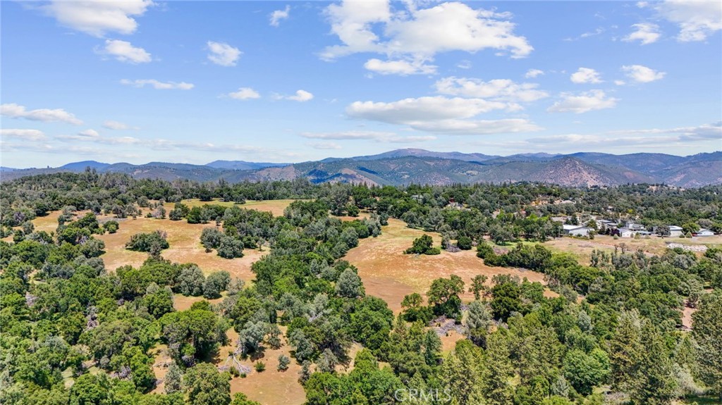 20524 Echo Ct, Groveland, CA 95321
