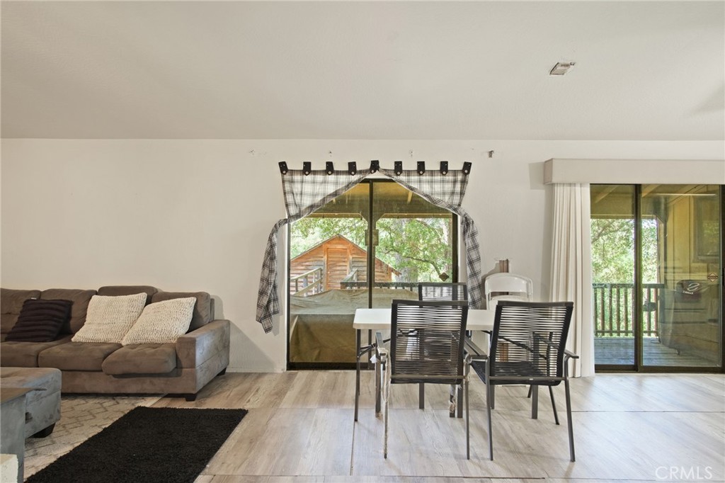 20524 Echo Ct, Groveland, CA 95321