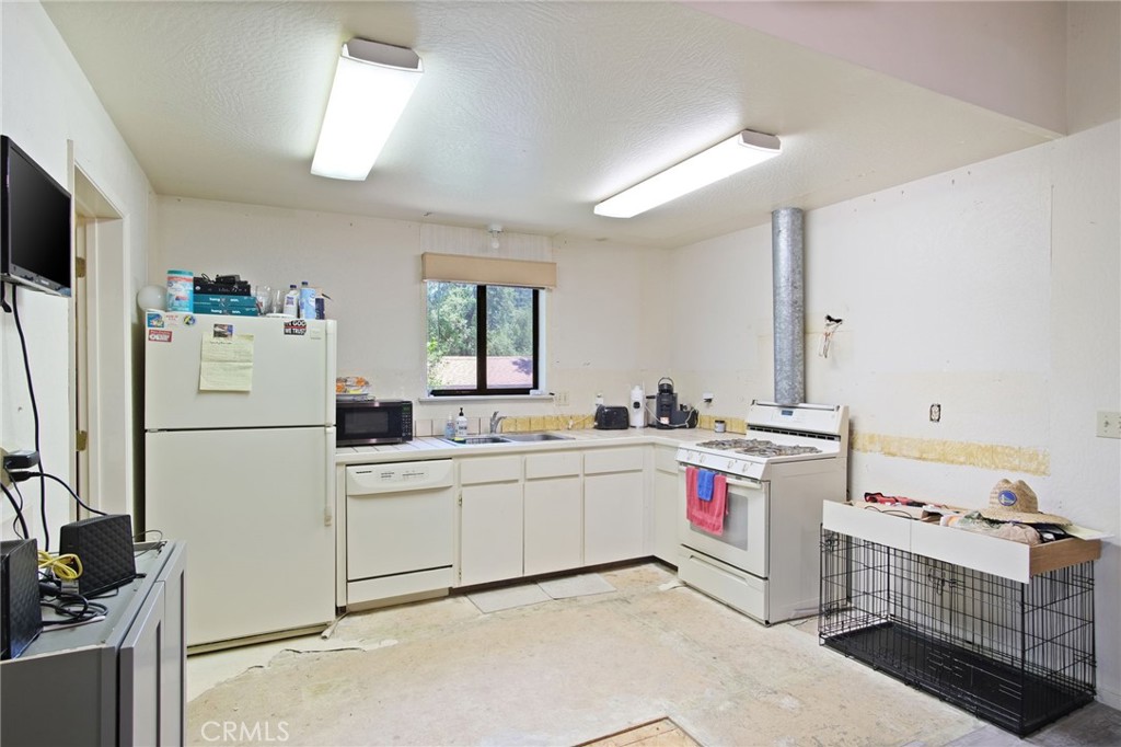 20524 Echo Ct, Groveland, CA 95321