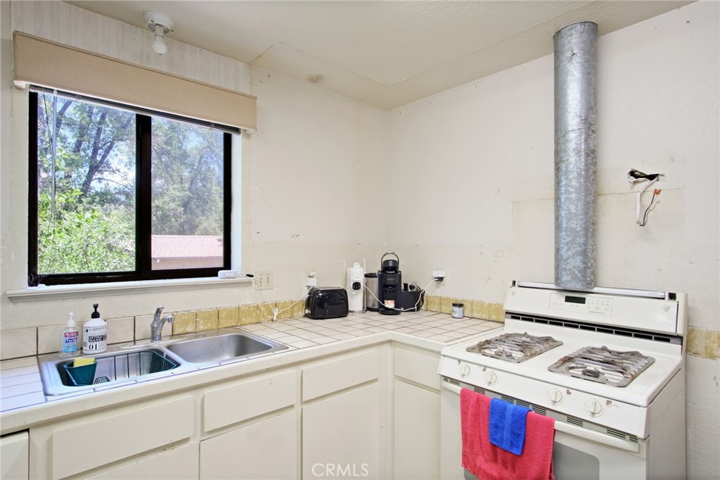 20524 Echo Ct, Groveland, CA 95321