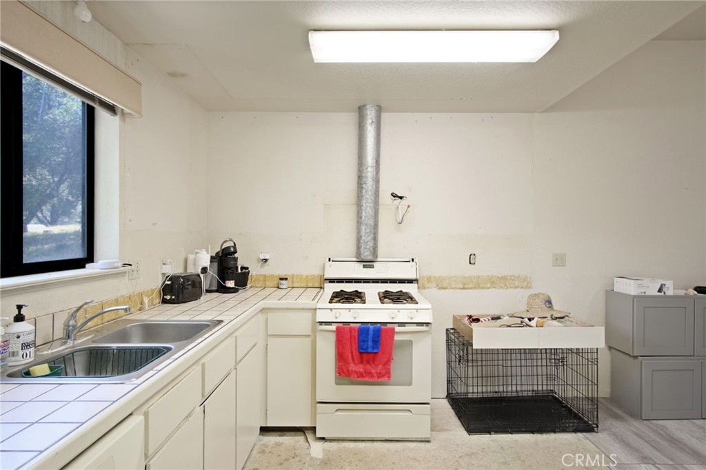 20524 Echo Ct, Groveland, CA 95321