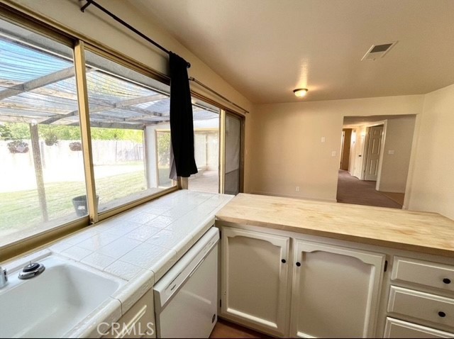 3056 Bedford, Merced, CA 95340