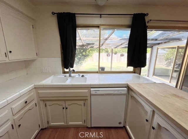 3056 Bedford, Merced, CA 95340