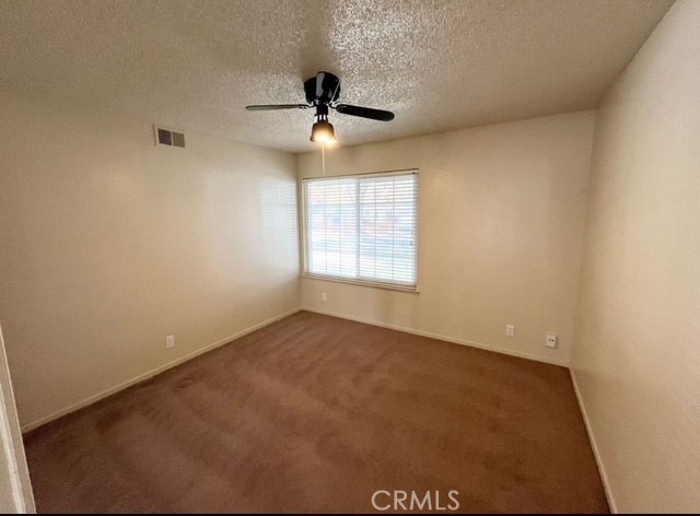 3056 Bedford, Merced, CA 95340