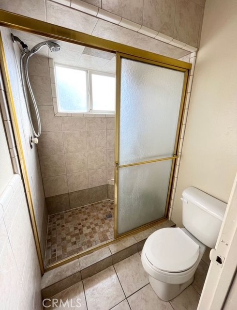 3056 Bedford, Merced, CA 95340