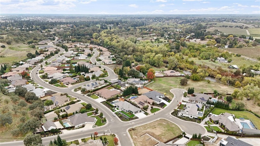 10221 Savannah Ct, Oakdale, CA 95361