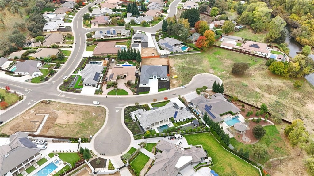 10221 Savannah Ct, Oakdale, CA 95361