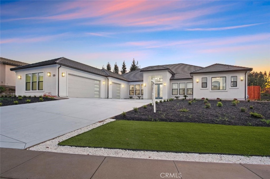 10221 Savannah Ct, Oakdale, CA 95361