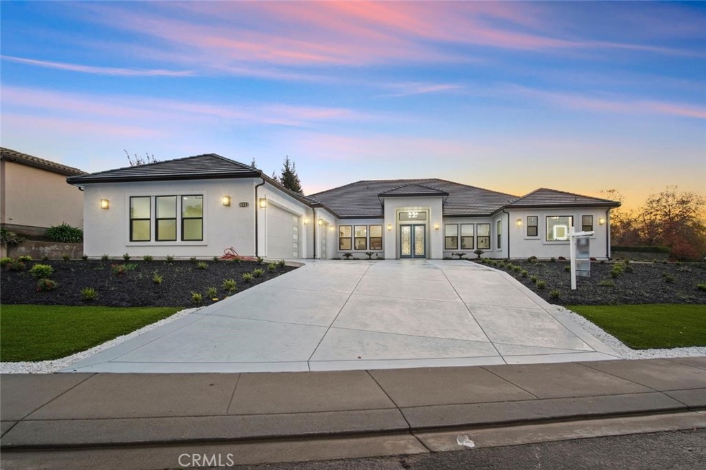 10221 Savannah Ct, Oakdale, CA 95361