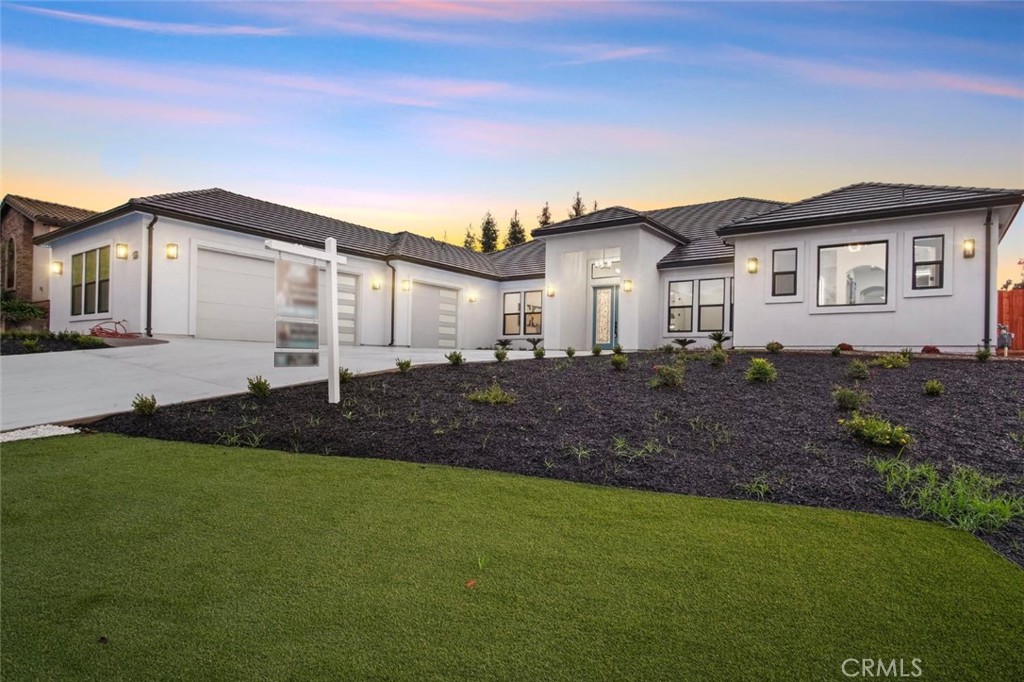 10221 Savannah Ct, Oakdale, CA 95361