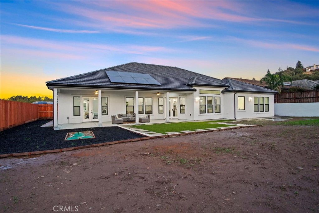 10221 Savannah Ct, Oakdale, CA 95361